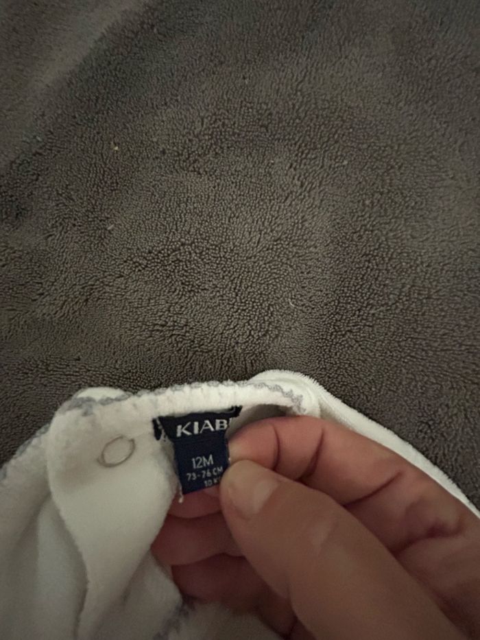 Pyjama velours  Kiabi 12 mois - photo numéro 3