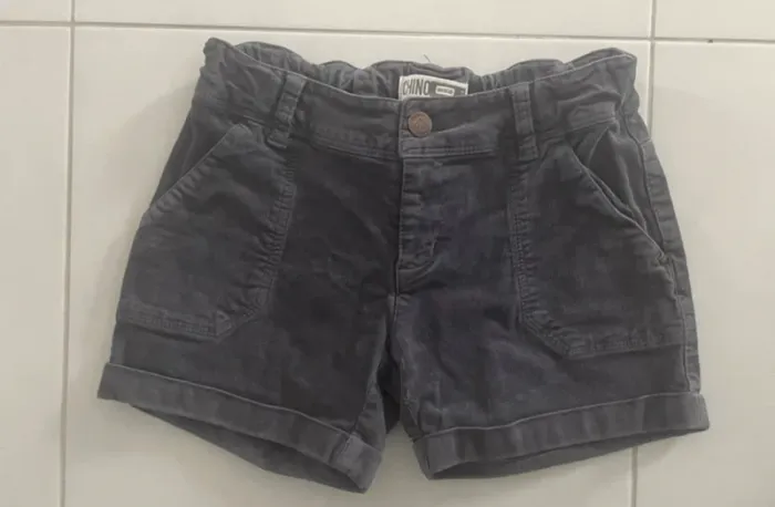 Short velours violet
