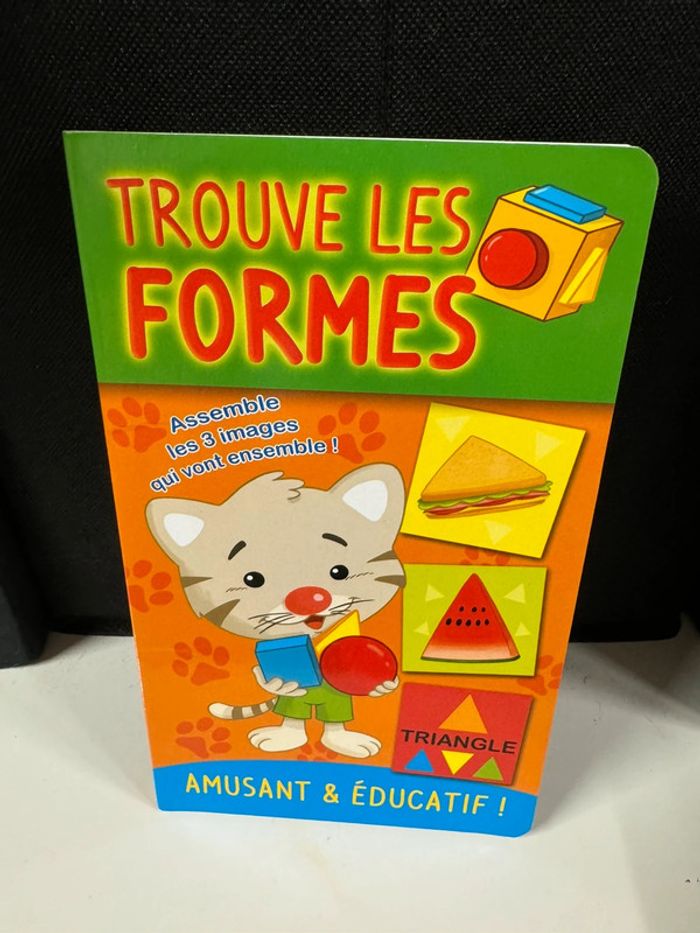 Livre trouve les formes