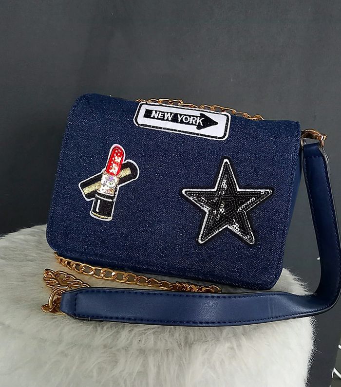 Sac original avec écussons