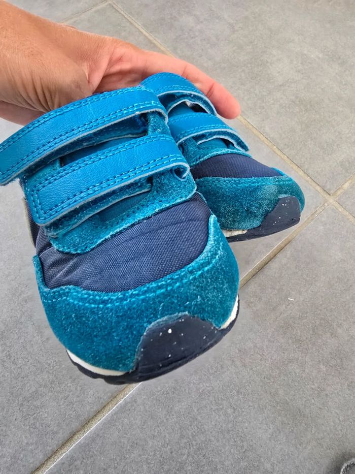 Basket nike bleu canard - photo numéro 3
