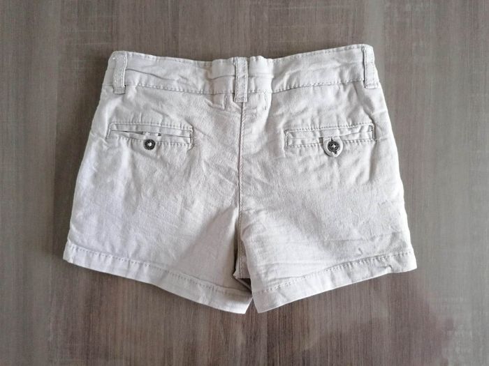 Short gris 4 ans - photo numéro 3