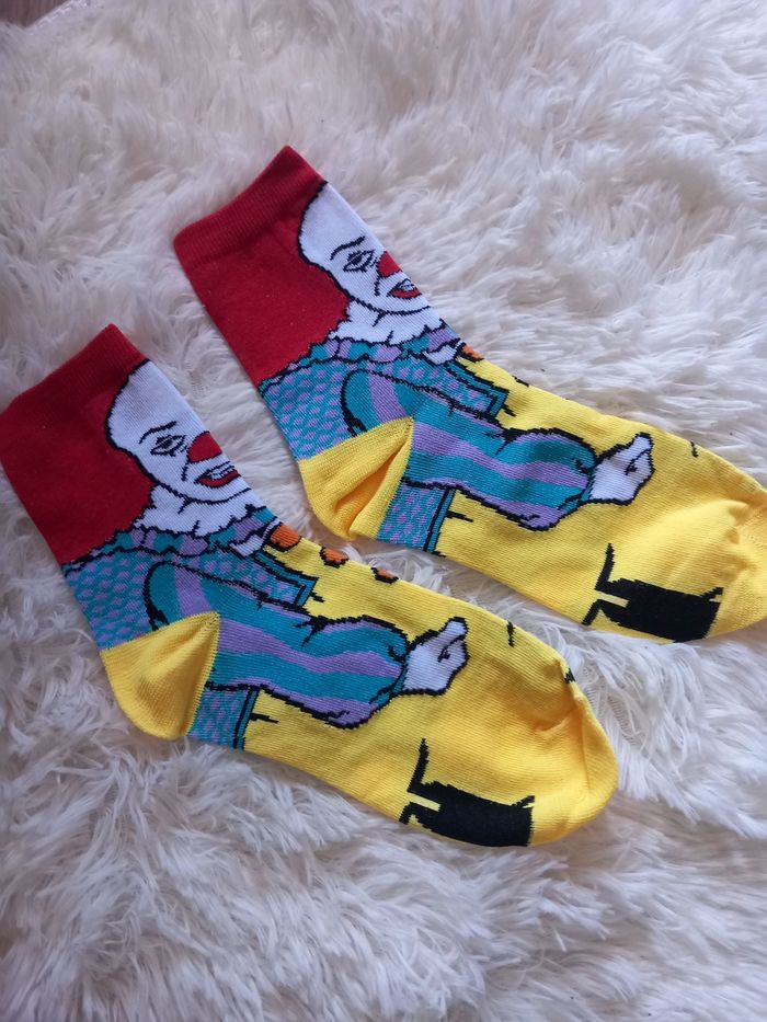 Lot 9 paires de chaussettes Halloween film horreur