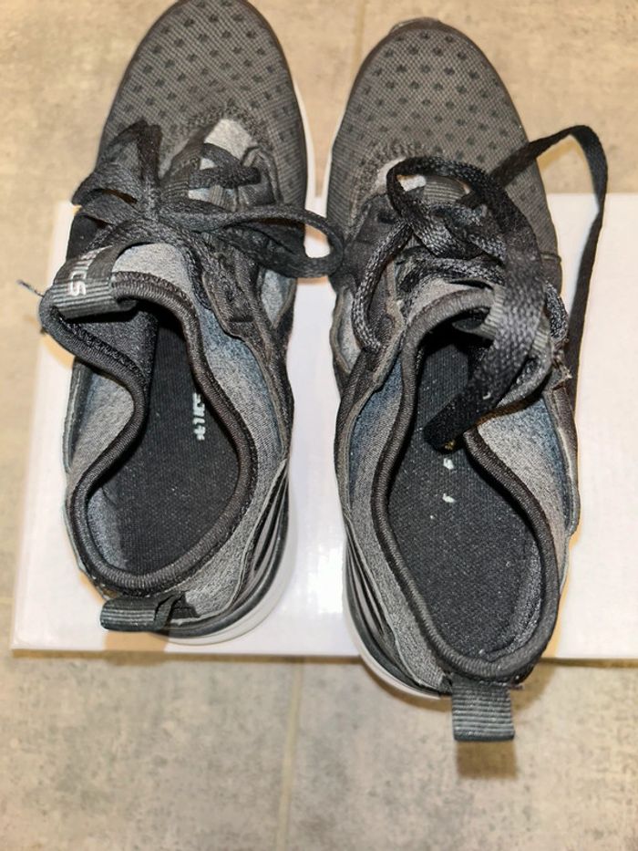 Basket grise et noir - photo numéro 5