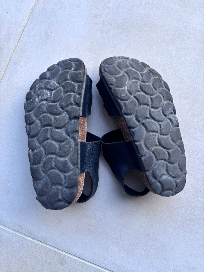 Sandales à scratch taille 27 - photo numéro 3