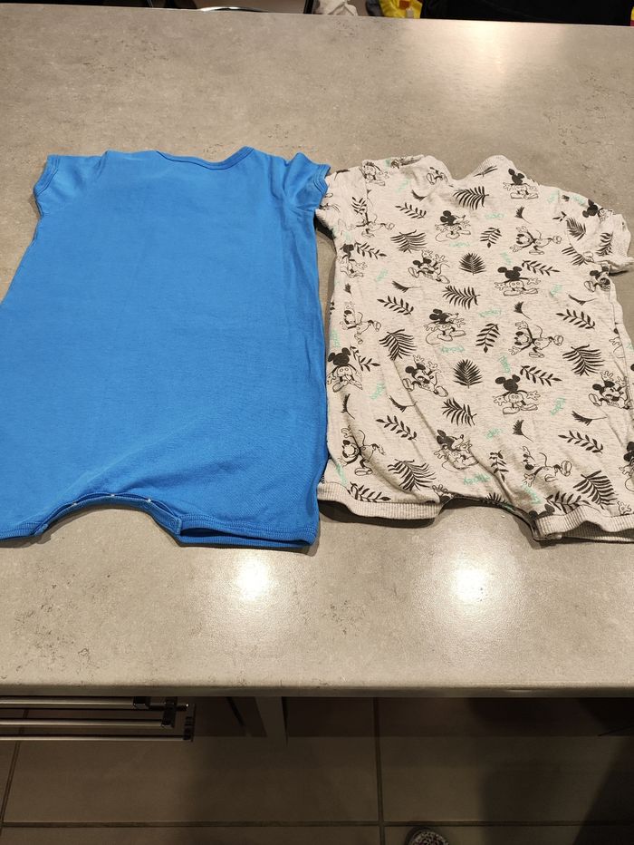 Lot 2 bodies Disney Mickey – 18 mois - photo numéro 6