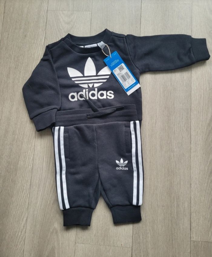 Ensemble bébé Adidas
