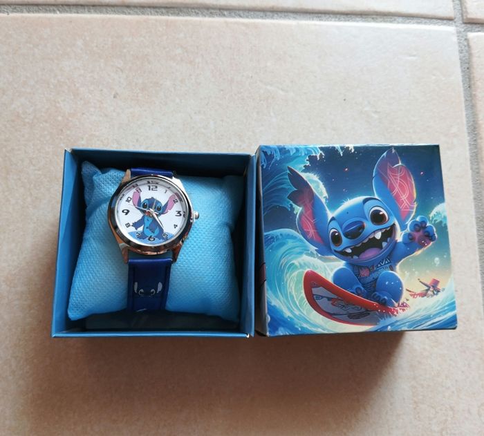 Montre Stitch