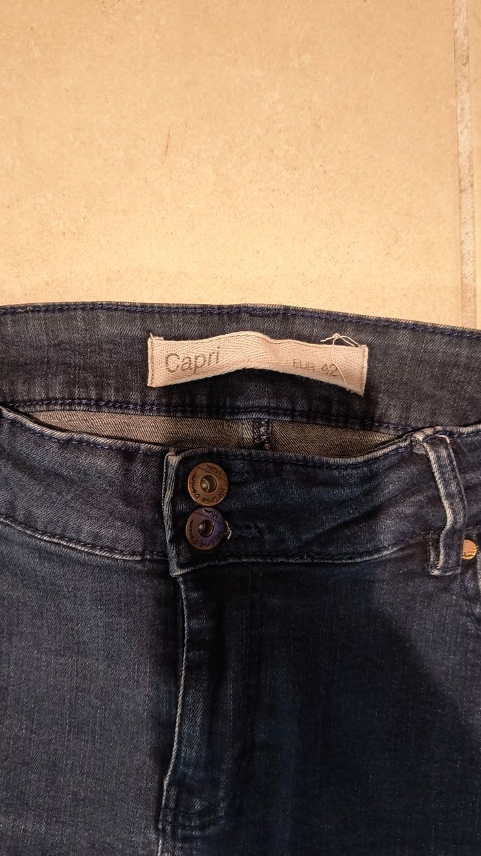 Pantacourt en jean taille 42 - photo numéro 2