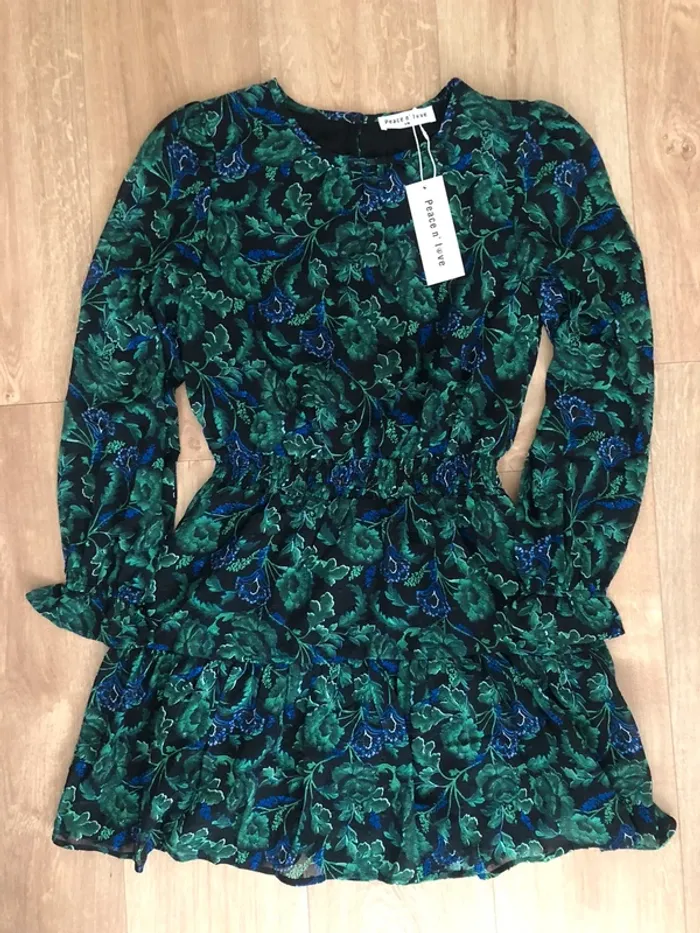 Robe verte noir motifs fleurs manches longues - photo numéro 2