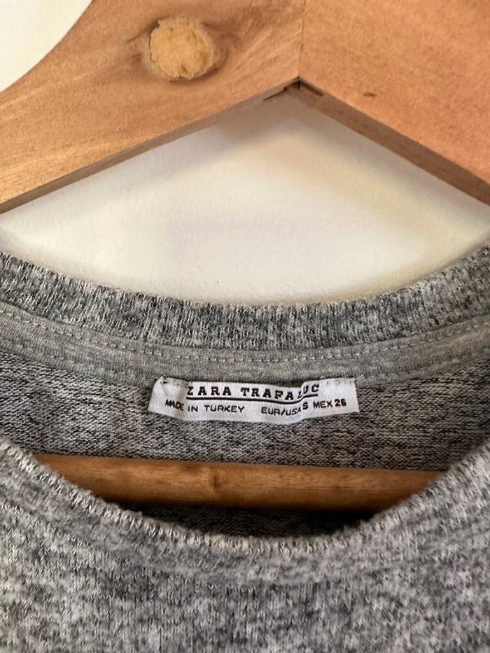 Pull gris Zara taille S - photo numéro 3