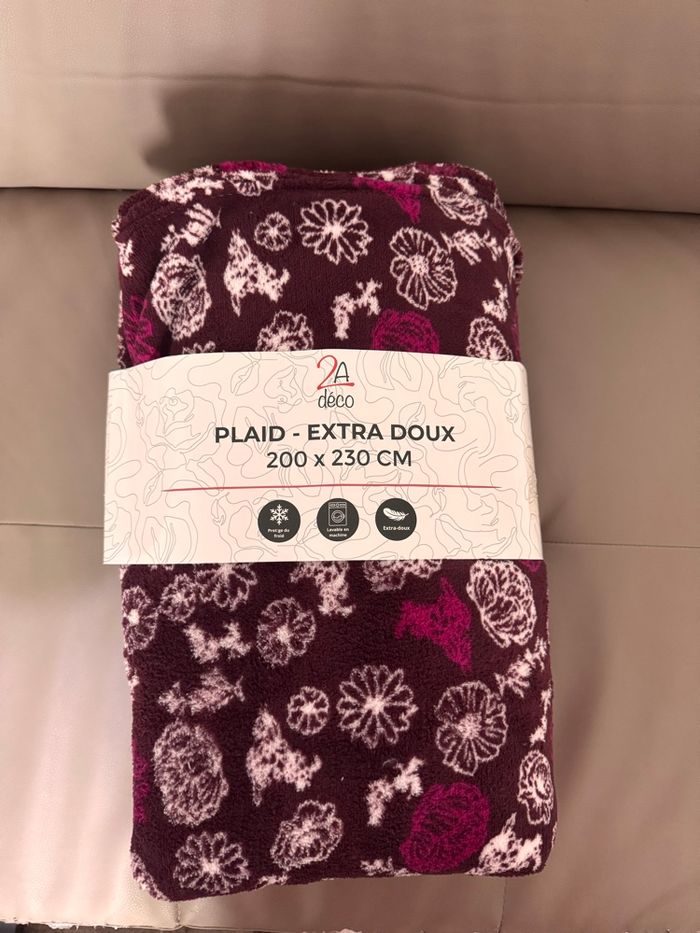 Plaid  Fleuri et violet  très doux , 200 × 230 cm
