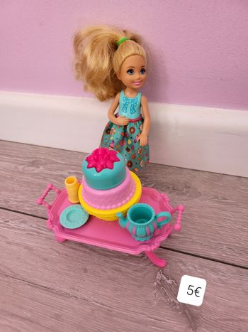 Barbie salon de thé