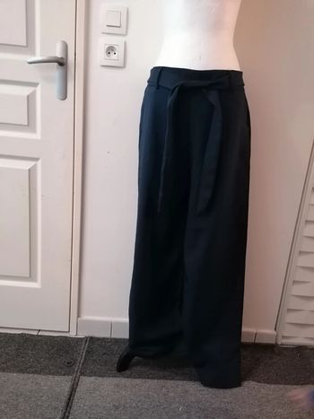 Pantalon à jambe large neuf