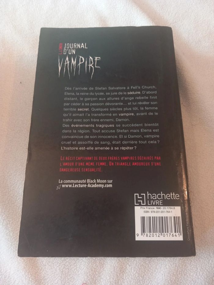 Livre journal d'un vampire tome 1 - photo numéro 2