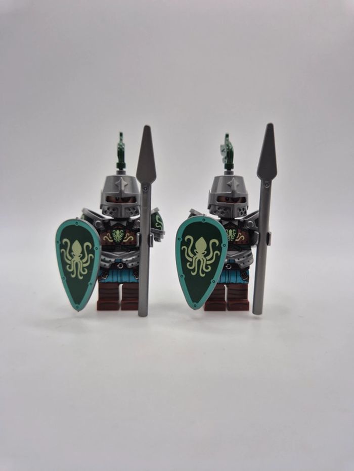 Figurines type lego 2 soldats chevaliers Pieuvre