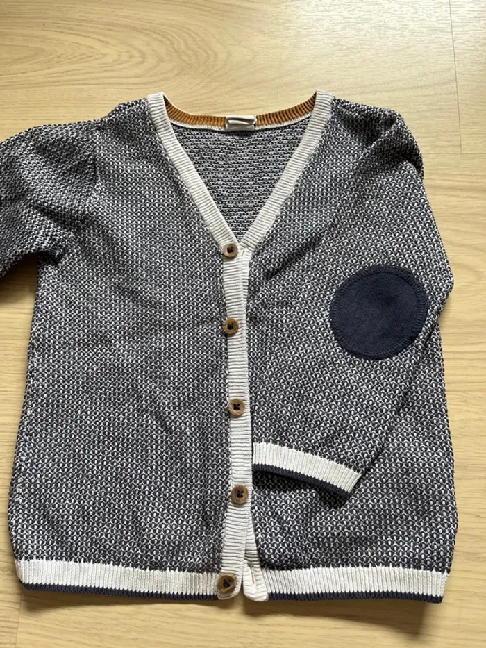 Gilet h&m taille 12-18 mois