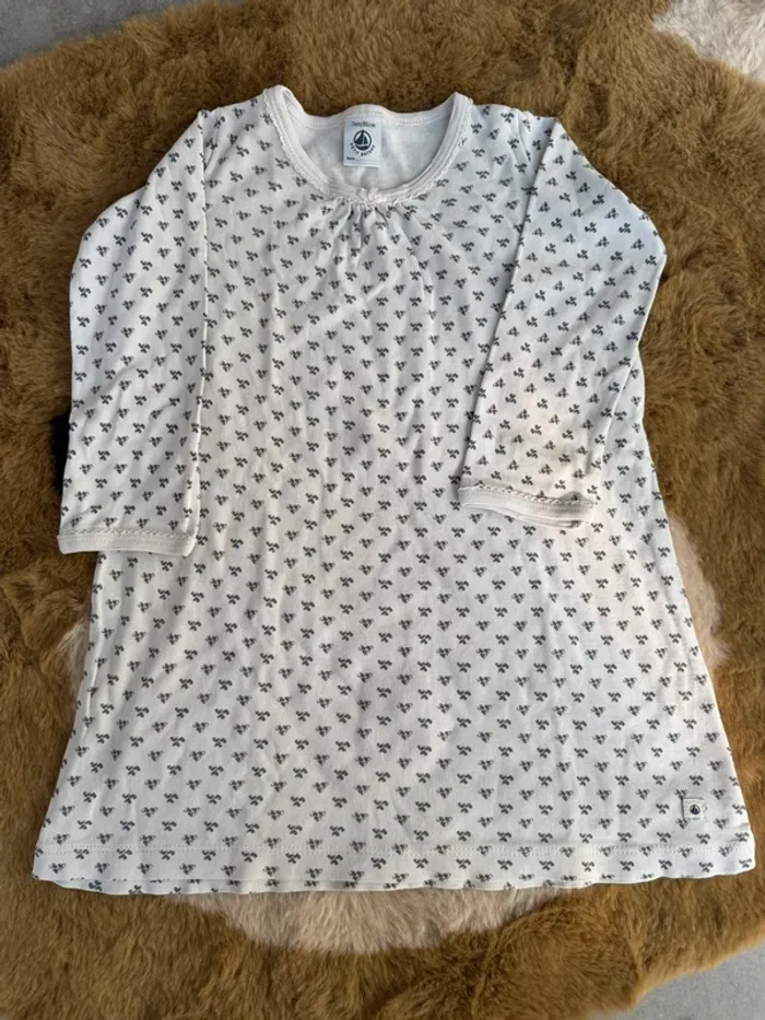 Robe pyjama petit bateau fille 2 ans très bon état