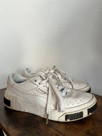 Puma plate-forme blanche et noir taille 37