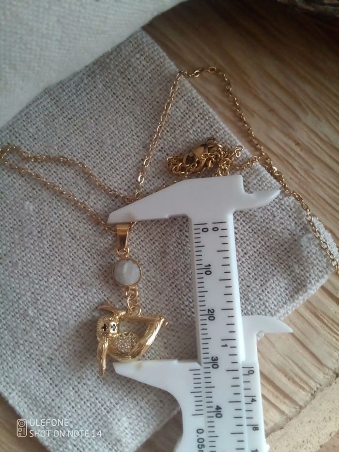 Collier pierre de lune et pendentif paresseux - photo numéro 2