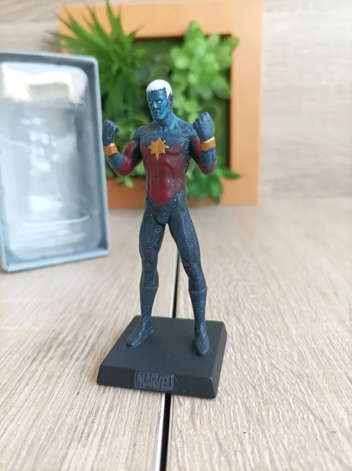 Figurine Marvel Captain Marvel Eaglemoss Super Hero - photo numéro 5