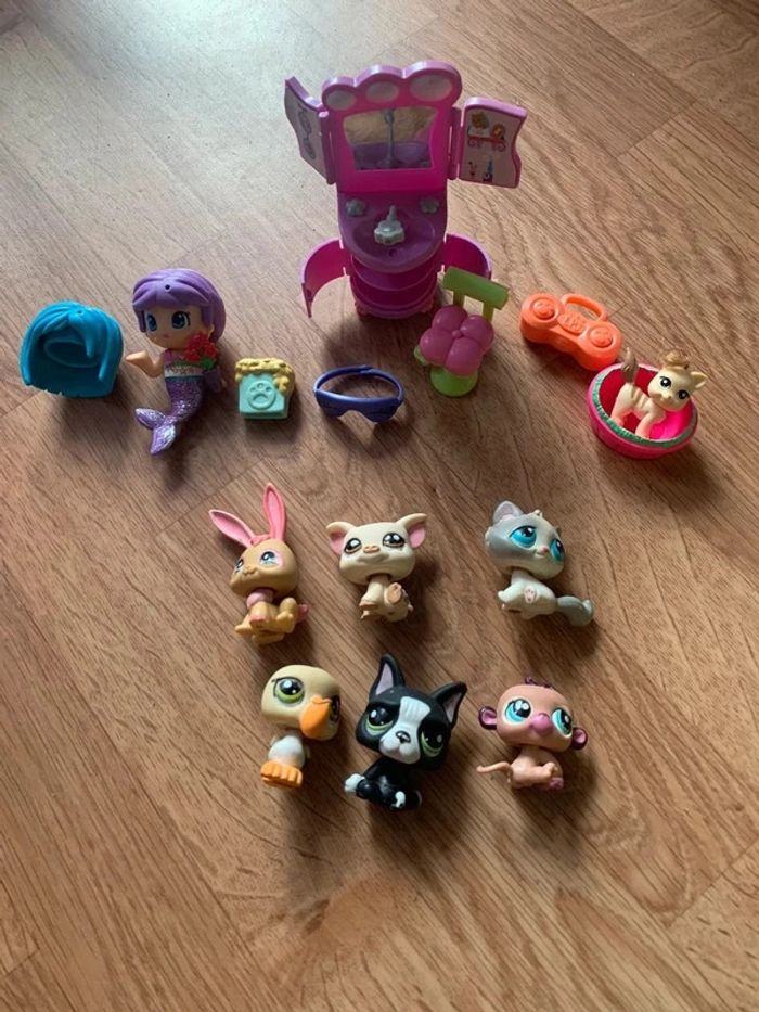 Lot petshops et figurine