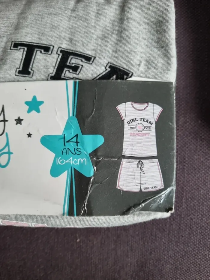 Lot de 2 pyjamas neufs fille 14 et 16 ans - photo numéro 3