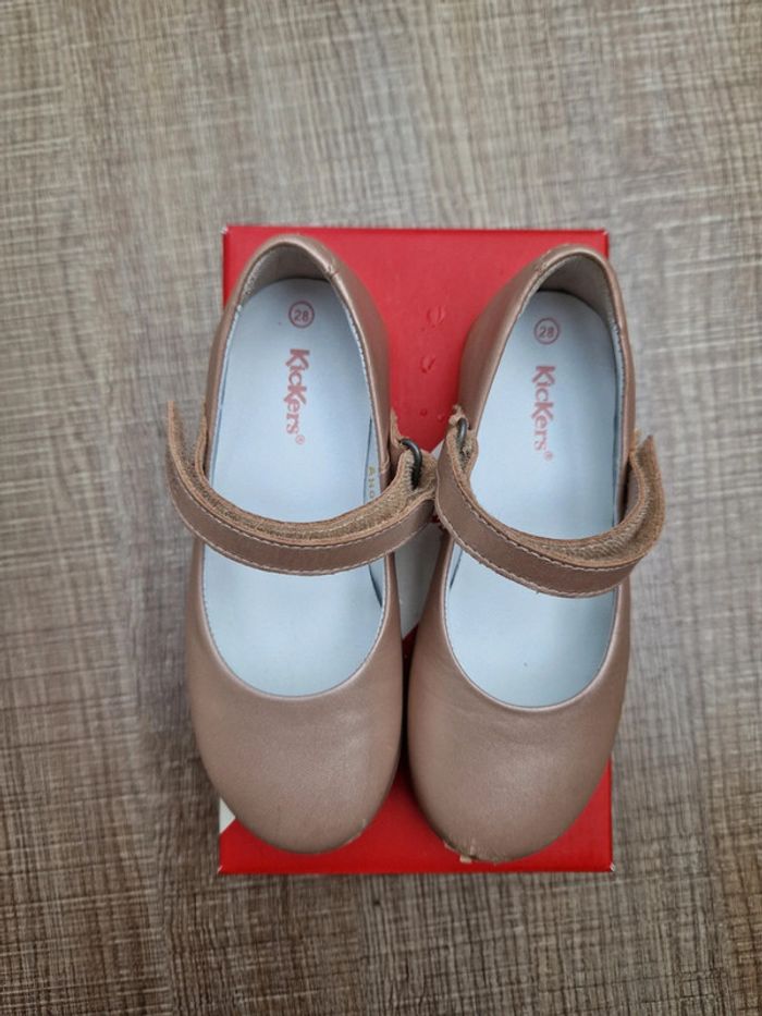 Ballerines Kickers rose 28 en bon état - photo numéro 5