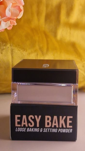 Hudabeauty poudre cupcake easy bake 20g neuf