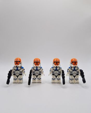 Figurines type lego 4 clones de la légion d'Ashoka star wars