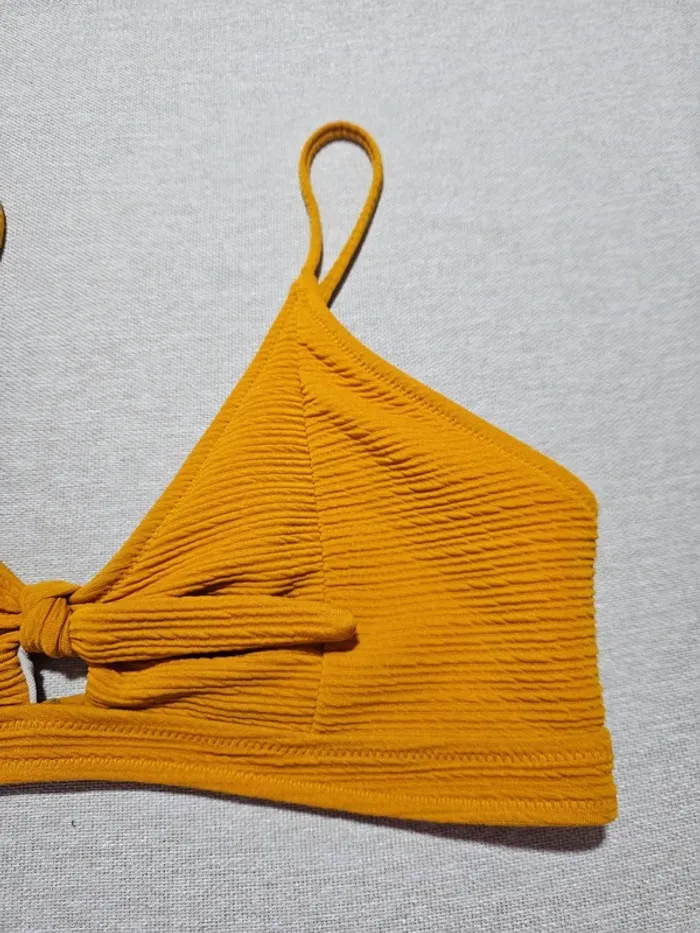 Haut de maillot de bain - photo numéro 4