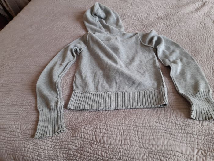 Gilet à capuche