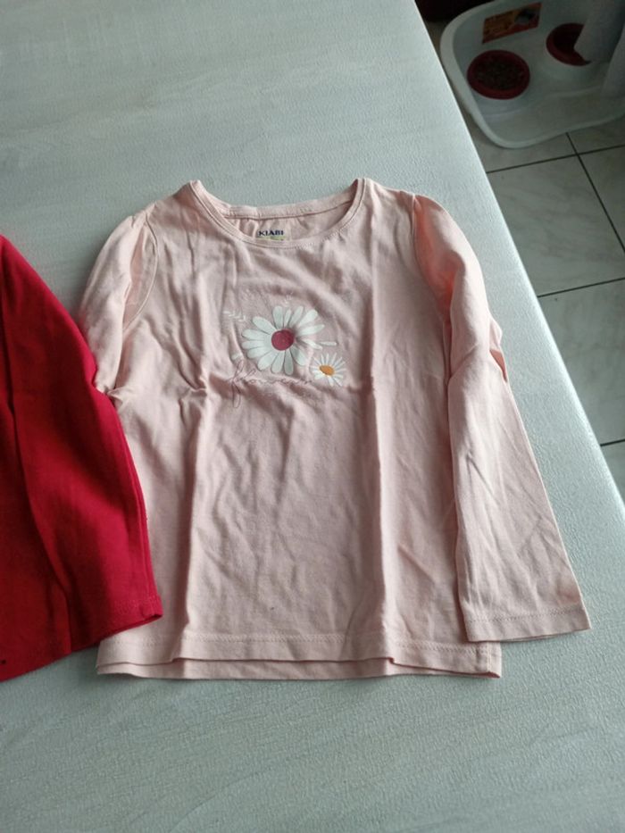 T-shirt manches longues neuf 4 ans - photo numéro 4