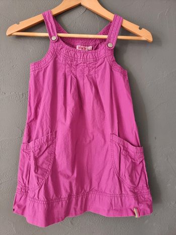 Robe NKY 8 ans