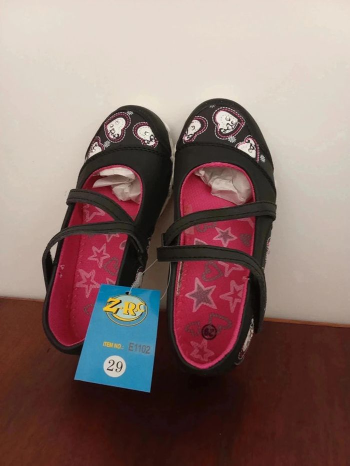 Chaussures ballerines 29 - photo numéro 2