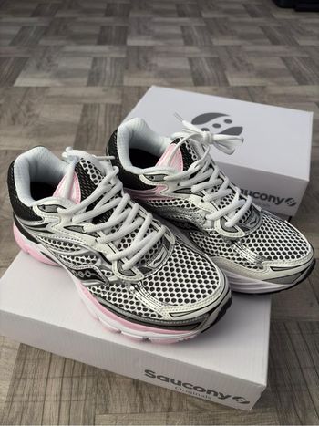 saucony omni progrind 9