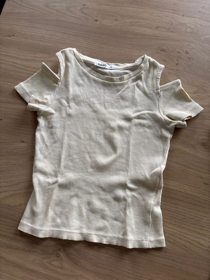 Lot de tee shirts 6 ans - photo numéro 3