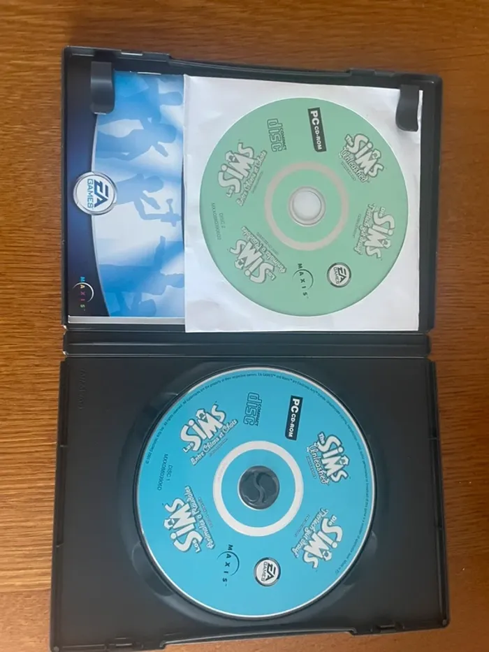 Jeu Pc les sims entre chiens et chats - photo numéro 2