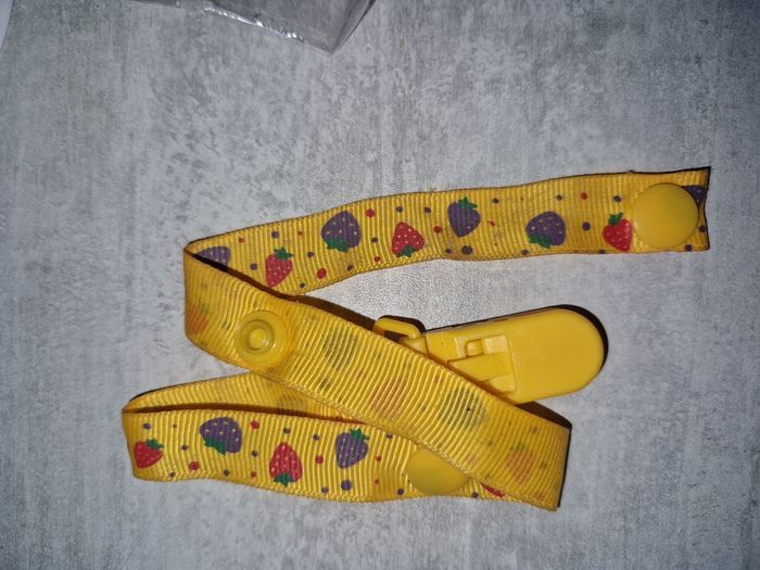 Attache tétine - photo numéro 2