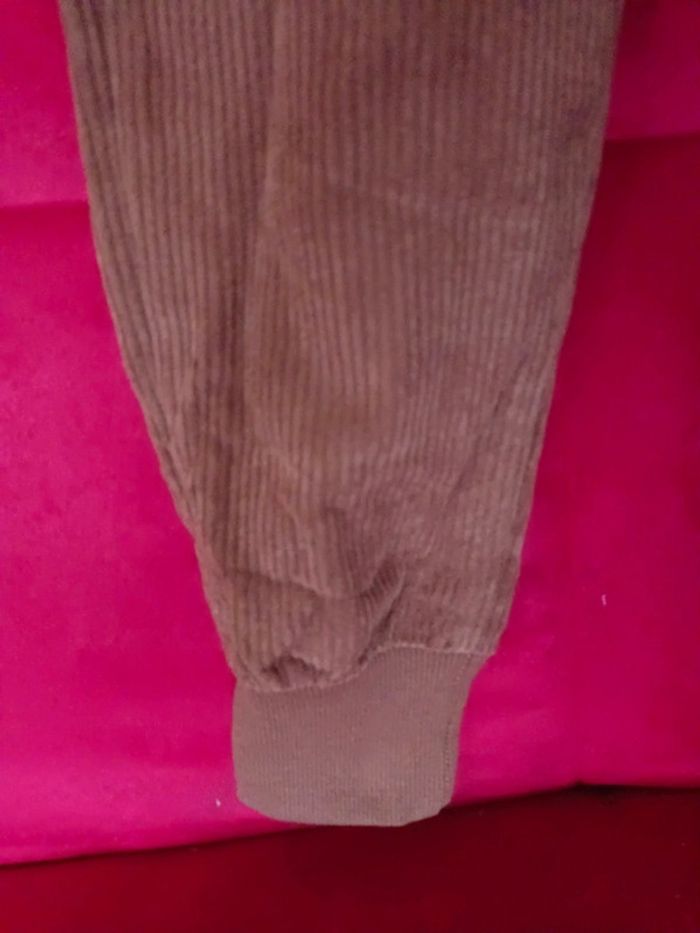 Pantalon neuf - photo numéro 3