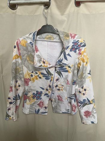 Veste fleurie