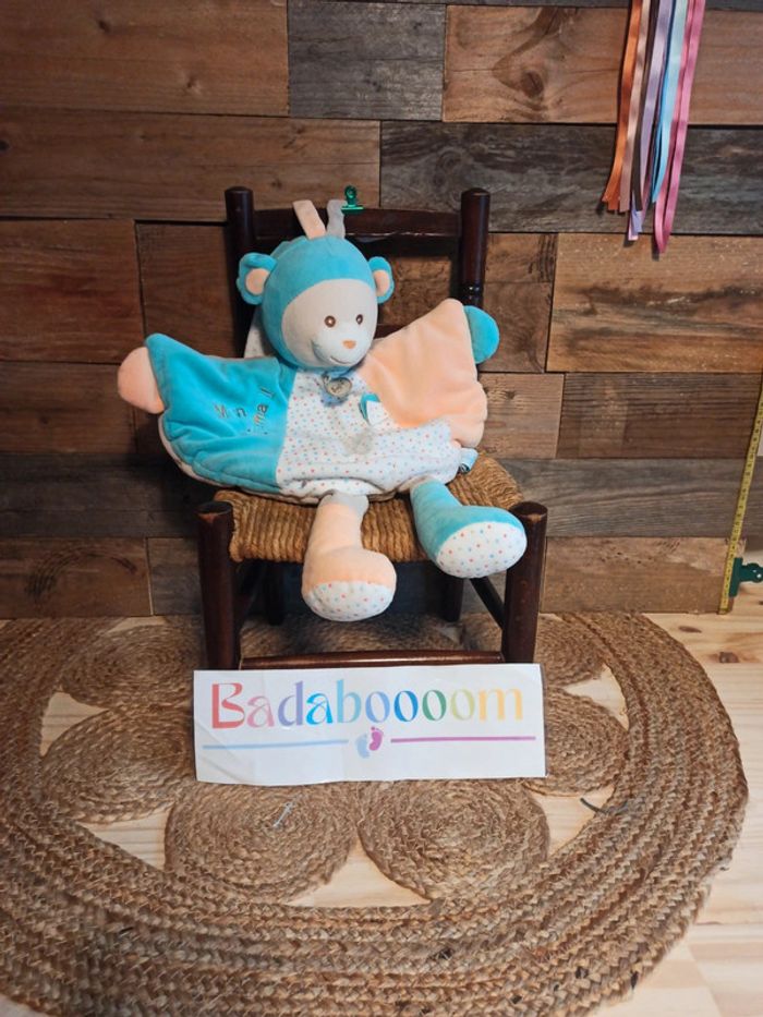 peluche range pyjama capucin baby nat tbe