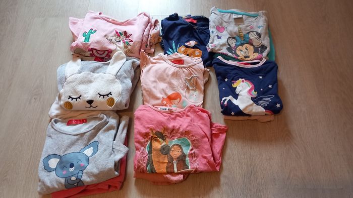 Vêtements fille 5ans - photo numéro 4