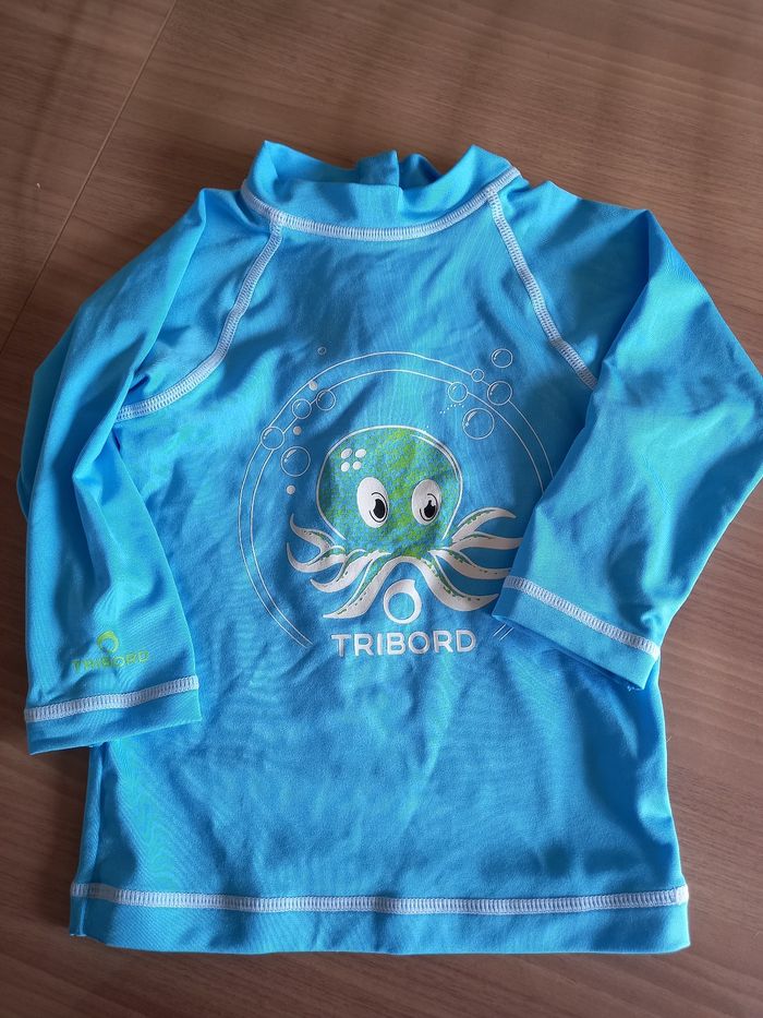 Combinaison anti UV 18 mois