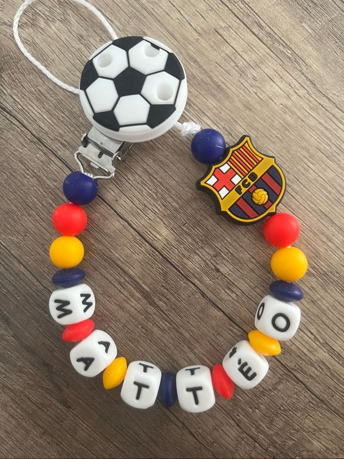 Attache tétine personnalisée foot Fc Barcelone - photo numéro 2