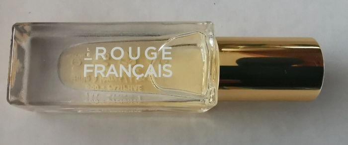 Huile à lèvre 600 pasiphaé neuve