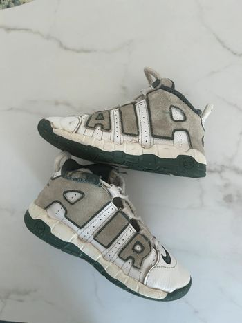 Basket Nike taille 27
