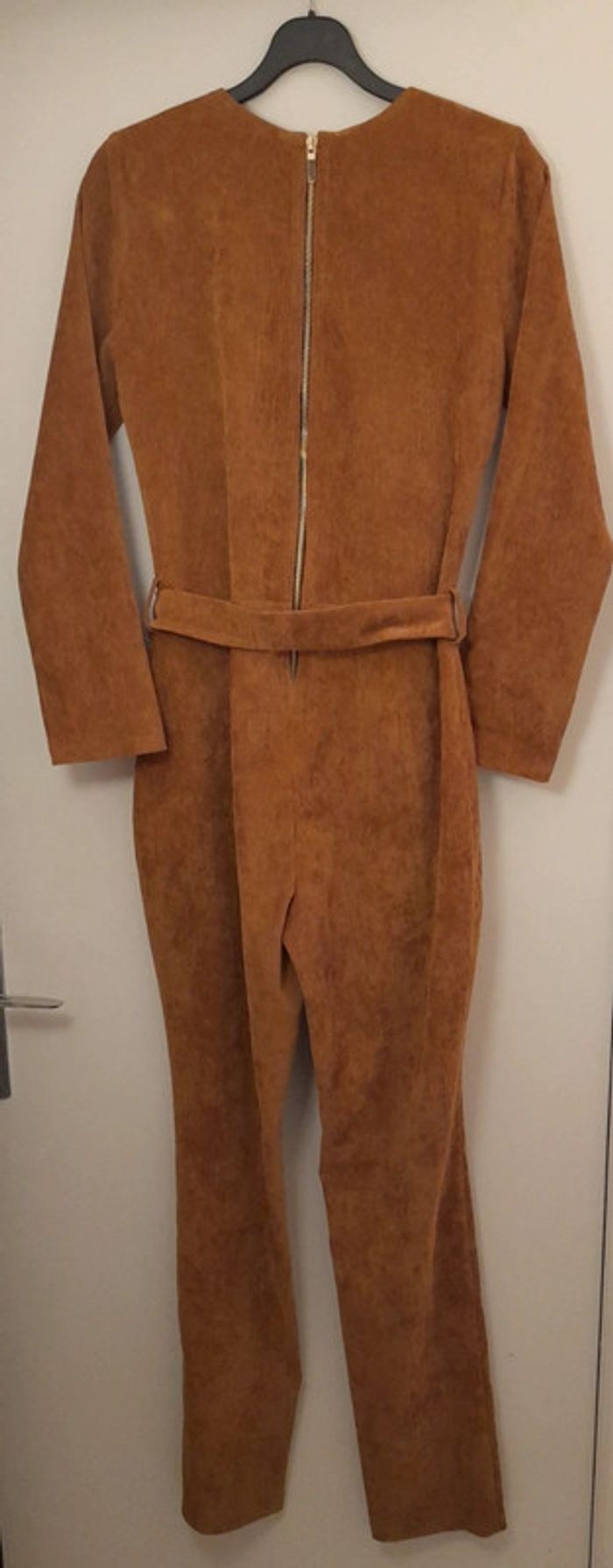 Belle combinaison pantalon pour femme - photo numéro 6