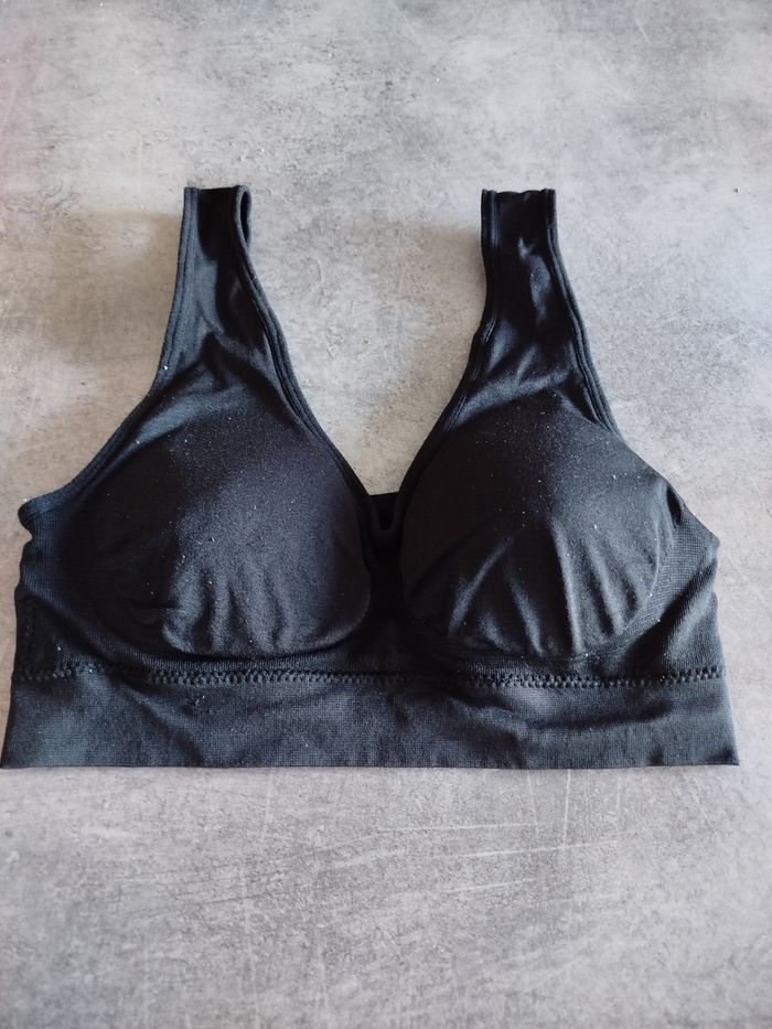 Brassière femme neuve noire