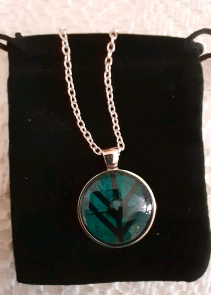Collier, emblème Lagertha - Sérié Vikings